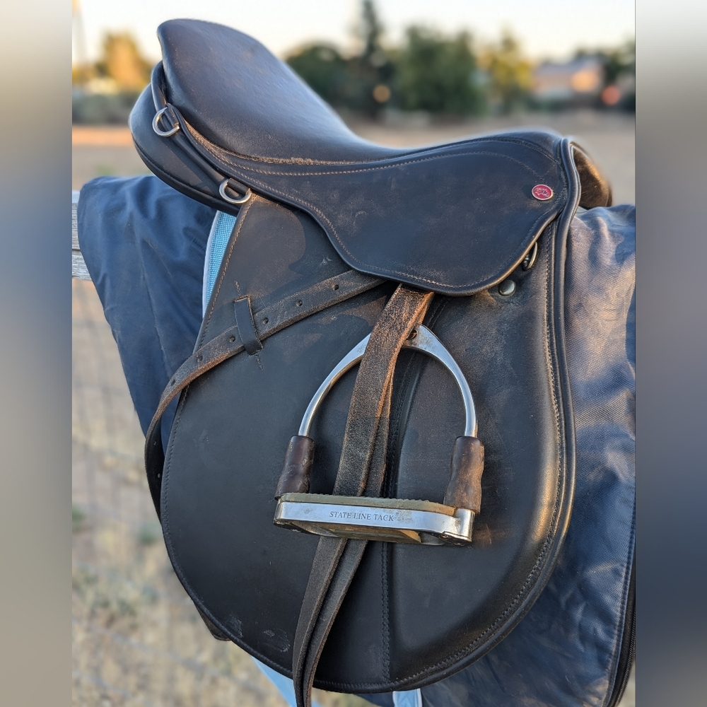 17" English Saddle